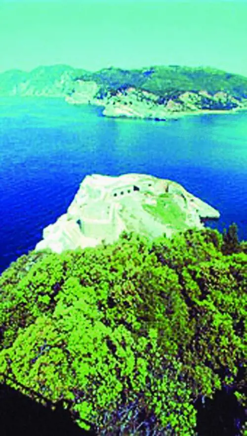 LA LIGURIA E LE 4 ISOLE DEL TESORO