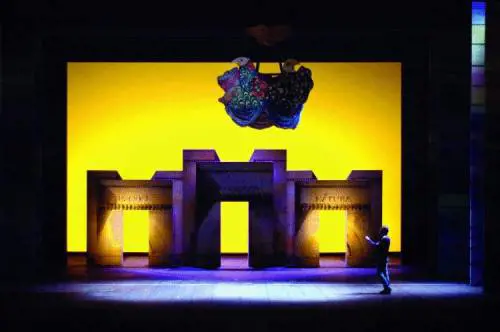 Un variopinto Egitto immaginario per il «Flauto» di Mozart e Luzzati