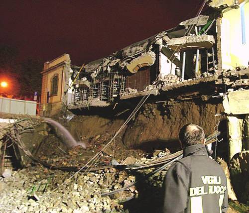 Crollo nel cantiere Pup, sfiorata la tragedia