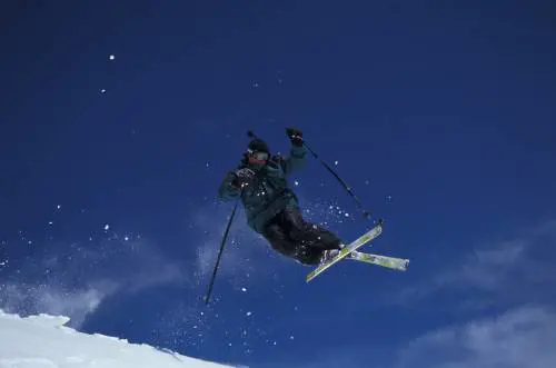 Tutti sulle piste da sci, ma è allarme sicurezza