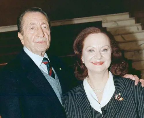 Il teatro piange Aroldo Tieri