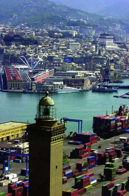 TRA SIMBOLI, RICORDI E TRADIZIONE