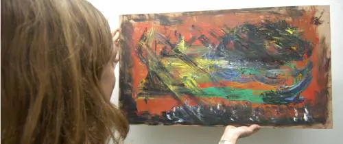 Artista anonimo da due anni crea per «il Giornale»