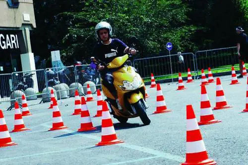 Rivoluzione Amt: nuovi bus, «palette» e sei ascensori per arrivare in collina
