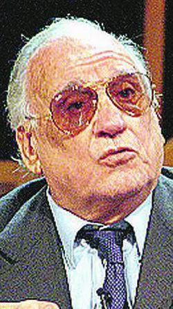 L’Unione premia il «disoccupato» Ferrante: da sindaco mancato ad alto commissario