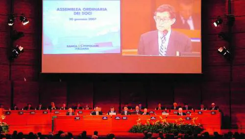 Gronchi reintegrato al comando della Bpi