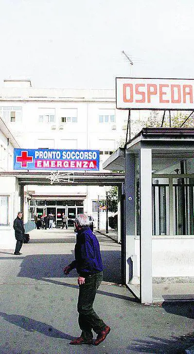 Infermieri delle coop, indaga il Nas