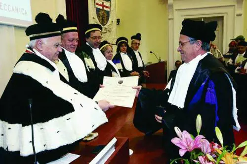 Burlando vuol diventare socio di Finmeccanica