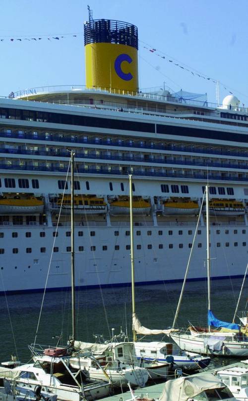 La Costa sbarca in spiaggia per portare la Liguria nel mondo