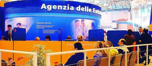 Il Signor Fisco  ci spreme e  se ne vanta