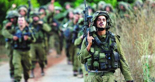 Olmert sei ore sotto torchio per la guerra a  Hezbollah
