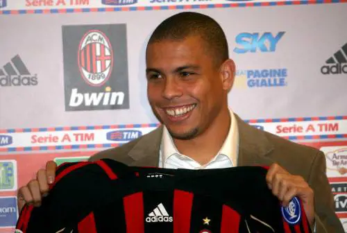 Ronaldo: "Non sono finito.  
Ai tifosi dell'Inter chiedo rispetto" 