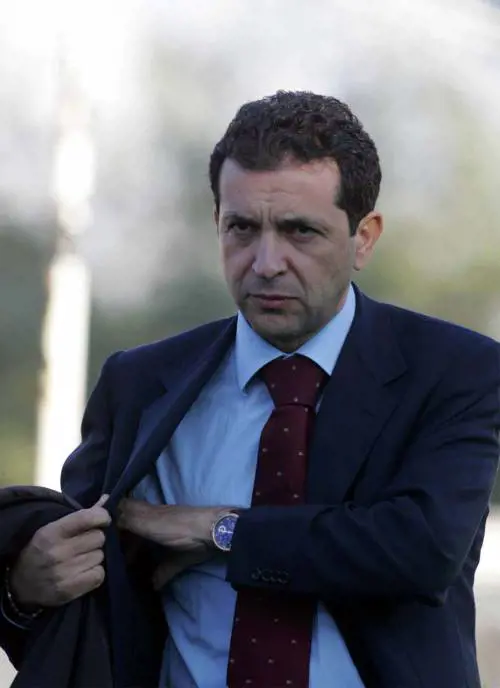 "Così Petrucci ci consegna ai  criminali della curva"