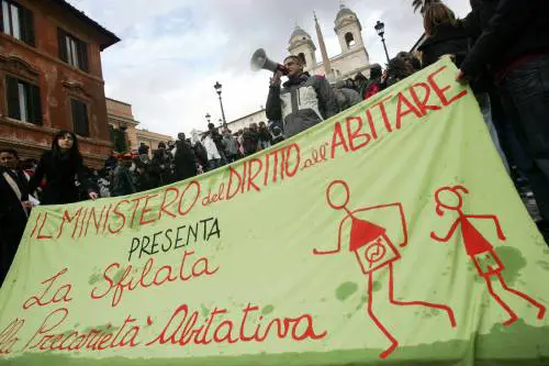 Il Senato approva il decreto sugli sfratti