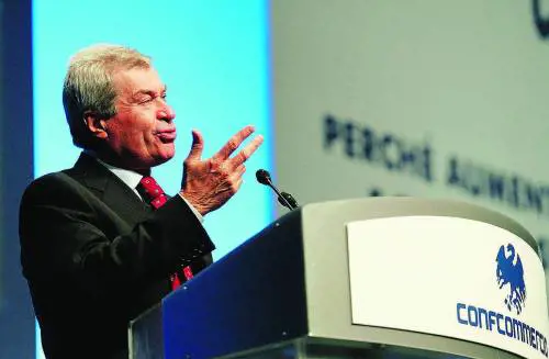 Commercianti disperati «Tasse da record, tagli prima del 2009»