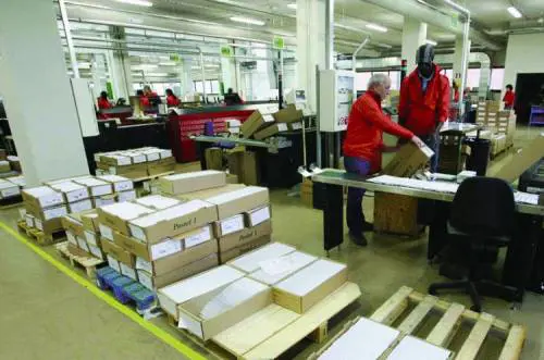 Cerca il padre inglese ma le lettere spariscono