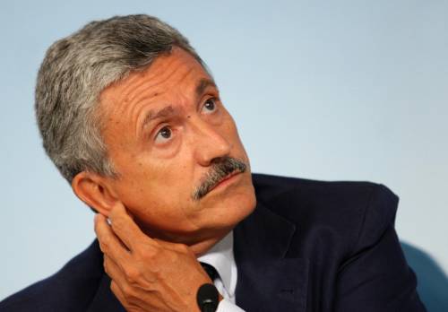 Foibe, D’Alema annulla 
il viaggio a Zagabria