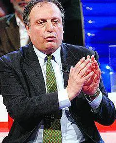 Cento guida il partito che nasconde i violenti