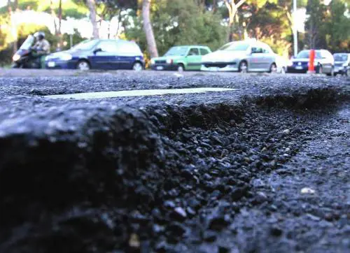 La Grande viabilità fa sbandare il Comune