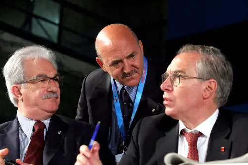 Br, la Cgil: "Non accettiamo lezioni" 
La Cisl: "Sgradevoli le parole di Prodi"