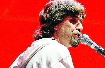 Silvestri: canto le donne ma anche la puzza