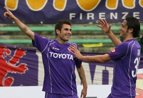 Mutu&Toni che coppia. Il derby si tinge di viola