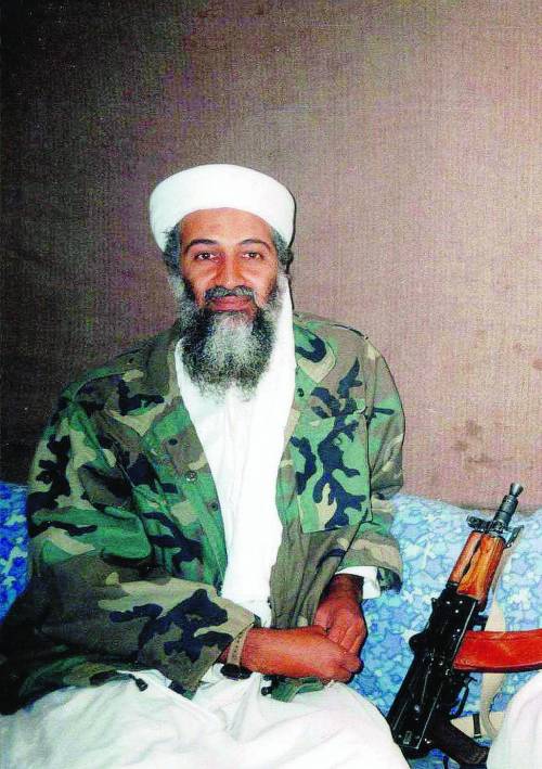 I talebani:  «Bin Laden è vivo e guida i nostri combattenti»