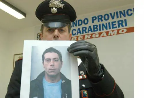 Libero con l’indulto, uccide una commessa