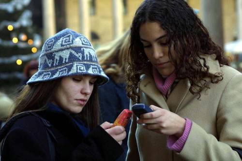 L'Authority chiede chiarimenti 
a Wind e Vodafone