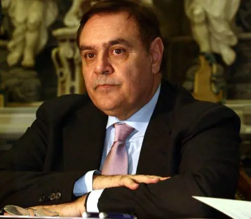 Giustizia, Prodi cancella la separazione delle carriere fra pm e giudici varata dal Polo