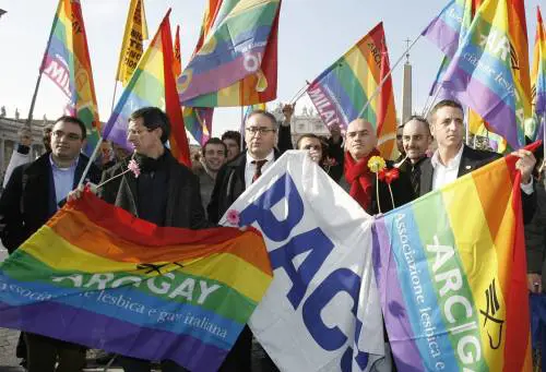 La sinistra fa da padrona alla Rai 
Ma si spacca anche su Santoro