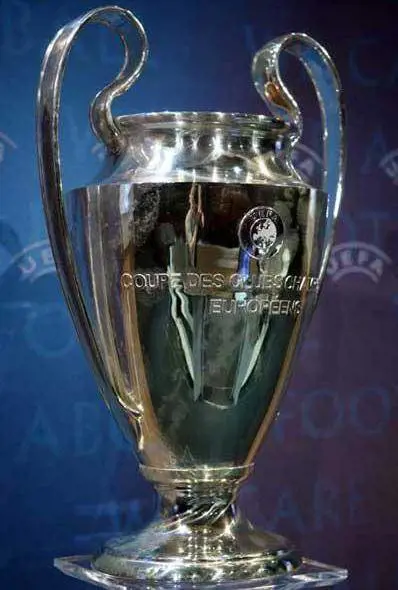 Champions, Milan e Roma 
Appuntamento in semifinale