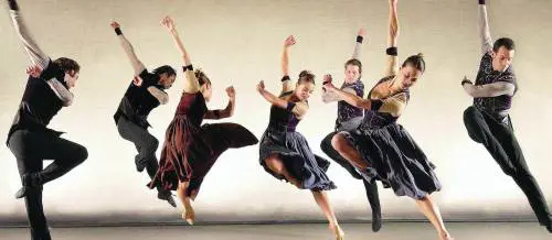 APERITIVO IN CONCERTO La danza diventa atletica