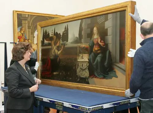 L'Annunciazione di Leonardo vola in Giappone fra polemiche proteste