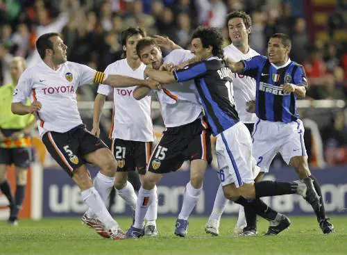 Inter, in arrivo la stangata dell'Uefa