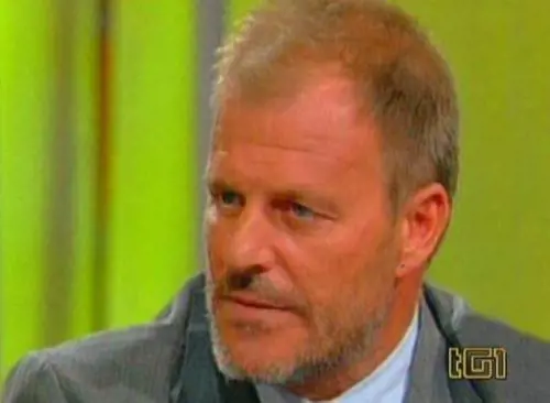 I talebani: "Mastrogiacomo è vivo" 
D'Alema dai pm: "Collaborazione"