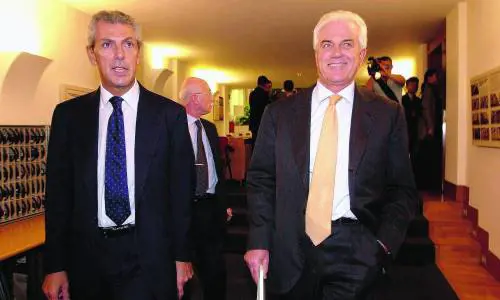 Pirelli: luscita da Telecom infiamma il mercato