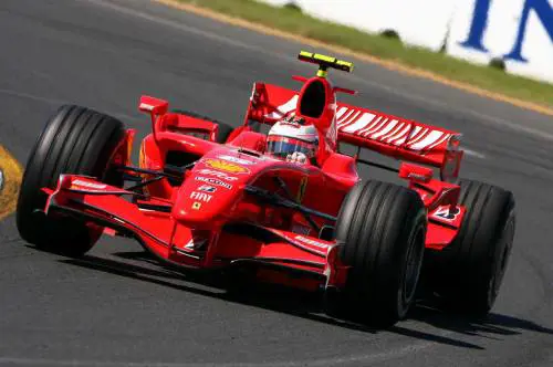 Formula Uno, Raikkonen trionfa in Australia con la Ferrari