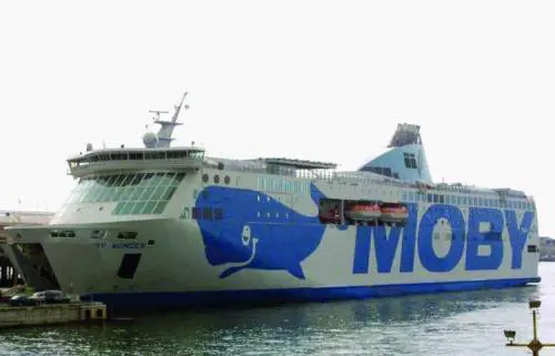 Bagnasco benedice il Family Day: «Ha lappoggio di vescovi e pastori»