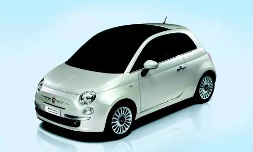 Arriva la nuova Fiat 500, cinquant'anni dopo il debutto