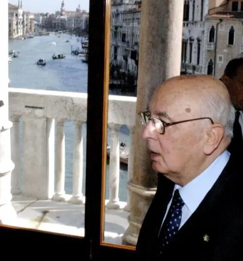 Afghanistan, Napolitano richiama i Poli: 
"Intesa sugli impegni internazionali"