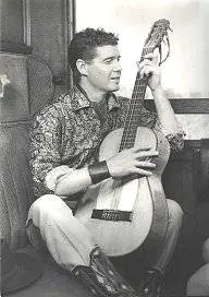 Se n'è andato Joe Sentieri, il cantante "re degli urlatori" che amava concludere con il saltello