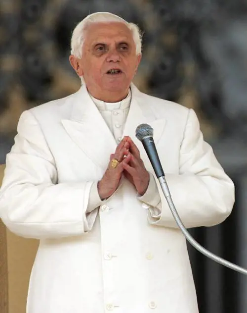 Un richiamo alla "coerenza" ma la scomunica resta tabù