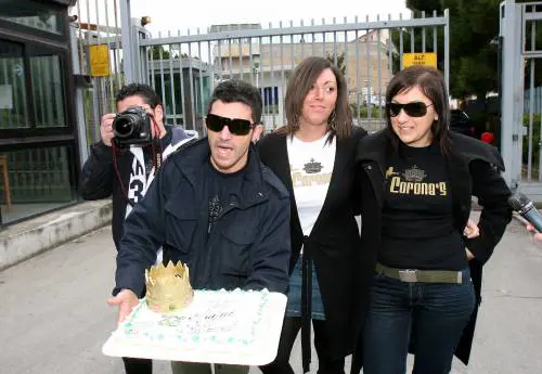 Corona non risponde al pm 
sul presunto ricatto a Totti