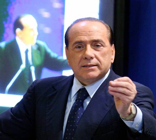 Berlusconi: «Udc estremista ma non andà con l'Unione»