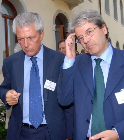 Tronchetti si smarca dalla politica