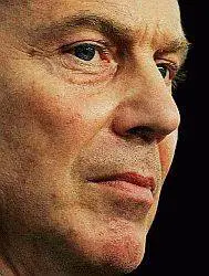 Crisi Iran, spunta un nuovo video 
Blair: "La trattativa va avanti"