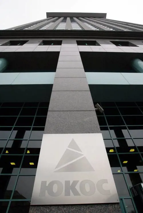 Eni-Enel fanno affari in Russia 
Vinta l'asta per il gas Yukos