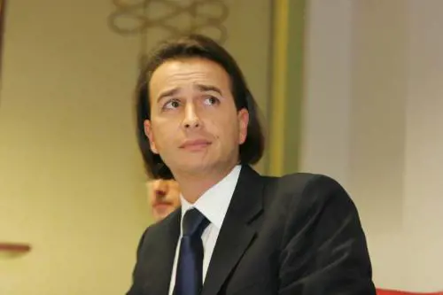 Problemi cardiaci, Coppola in ospedale