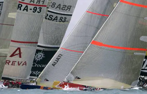 Luna Rossa comincia a fare sul serio: due volte seconda dietro i maestri